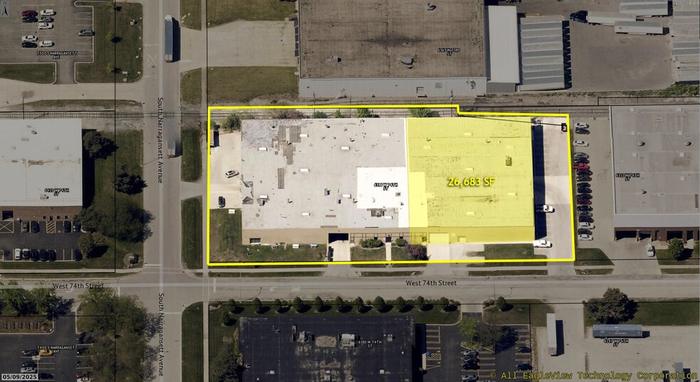 6396-6398 W 74th St, Bedford Park, IL à louer - Photo du bâtiment - Image 2 de 5