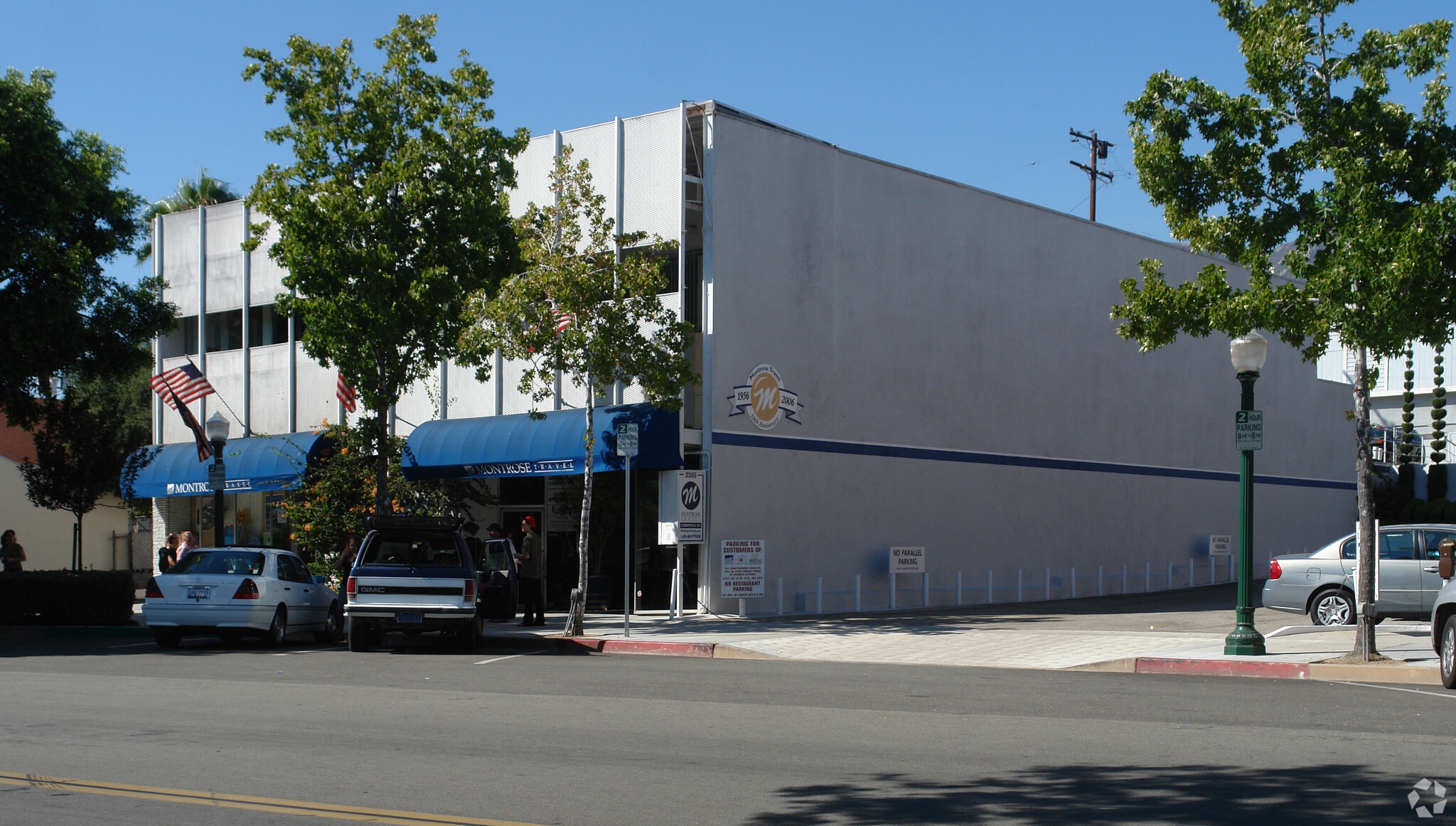2355-2357 Honolulu Ave, Montrose, CA for lease Primary Photo- Image 1 of 26