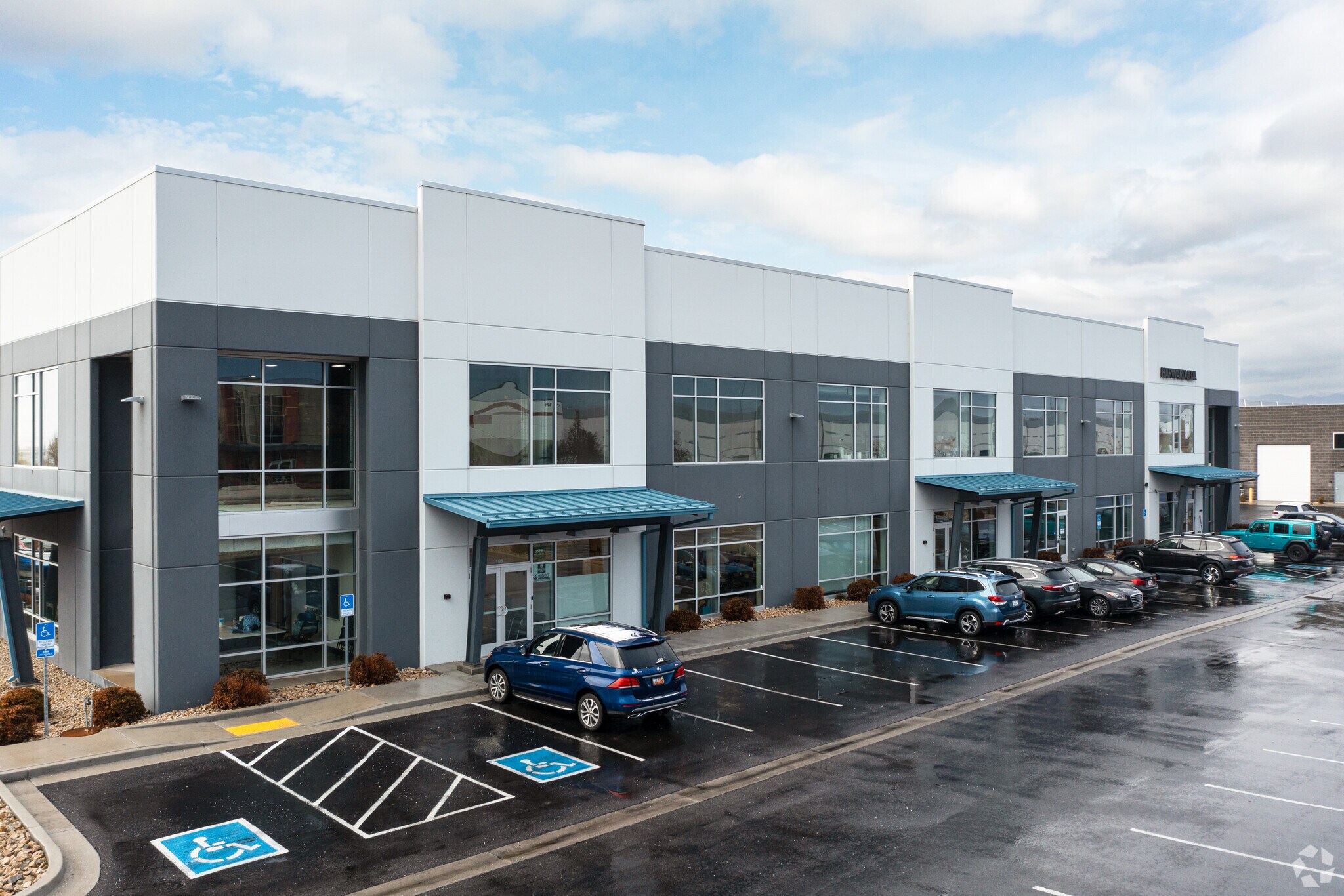 858 S Auto Mall Dr, American Fork, UT for lease Building Photo- Image 1 of 4