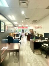 7945 103rd St, Jacksonville, FL à louer Photo du bâtiment- Image 2 de 2