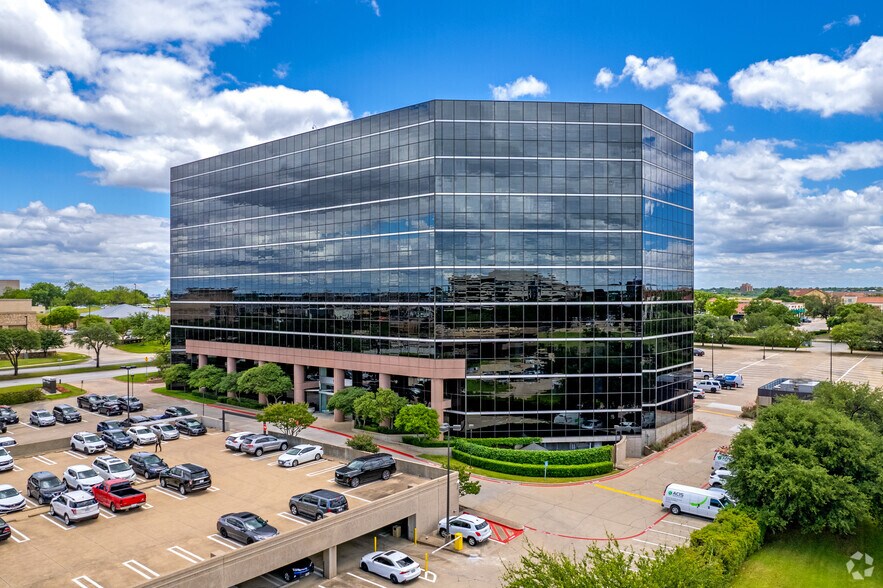 5525 N MacArthur Blvd, Irving, TX à louer - Photo du bâtiment - Image 1 de 8