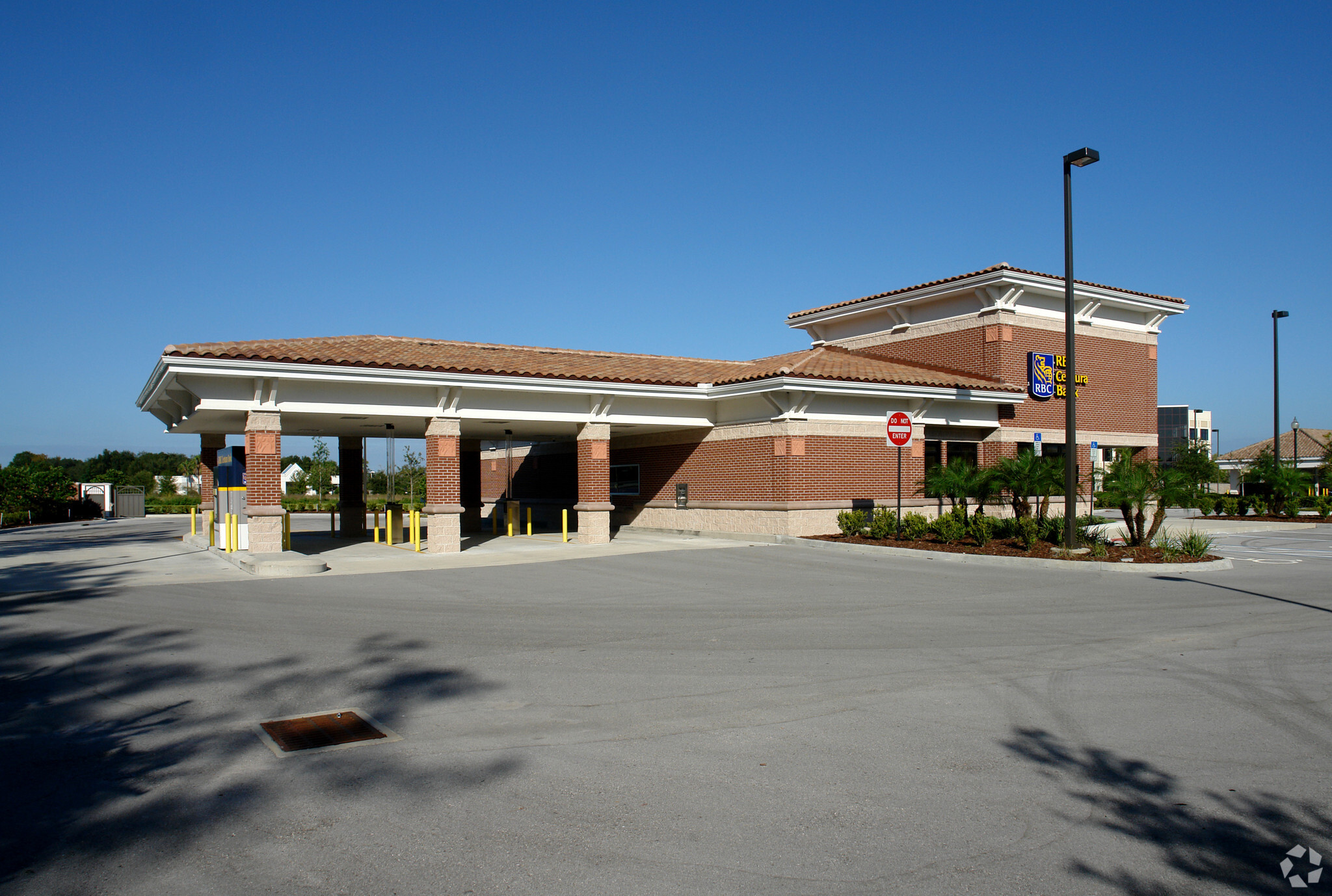 1321 International Pky, Lake Mary, FL for lease Primary Photo- Image 1 of 5