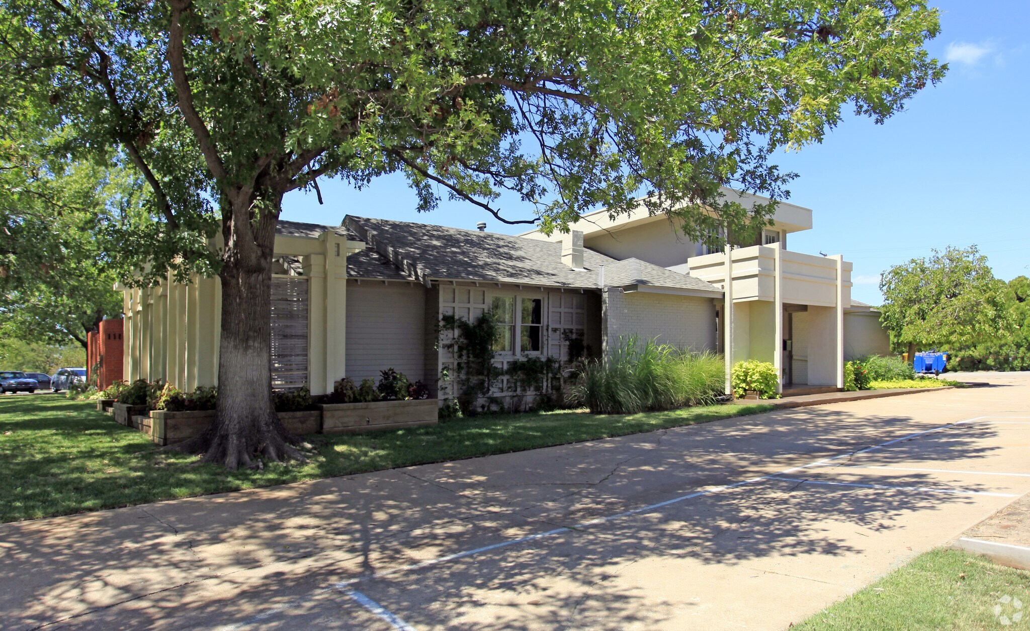 1113 NW 50th St, Oklahoma City, OK à vendre Photo principale- Image 1 de 17