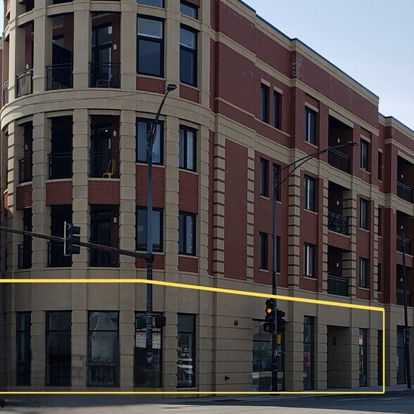 2823 W Belmont Ave, Chicago, IL for lease - Primary Photo - Image 1 of 8