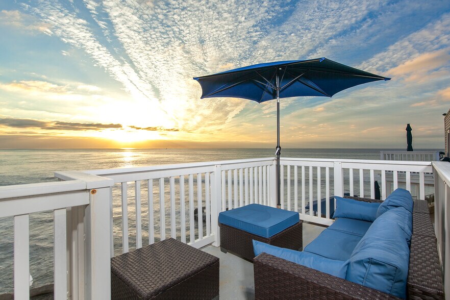 1476-80 Pescadero Dr, San Diego, CA à vendre - Photo du bâtiment - Image 3 de 64