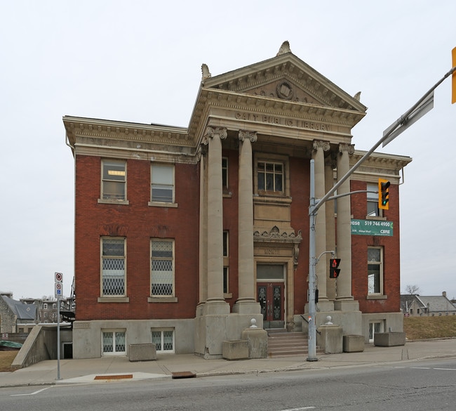 More details for 34 Water St N, Cambridge, ON - Office for Lease