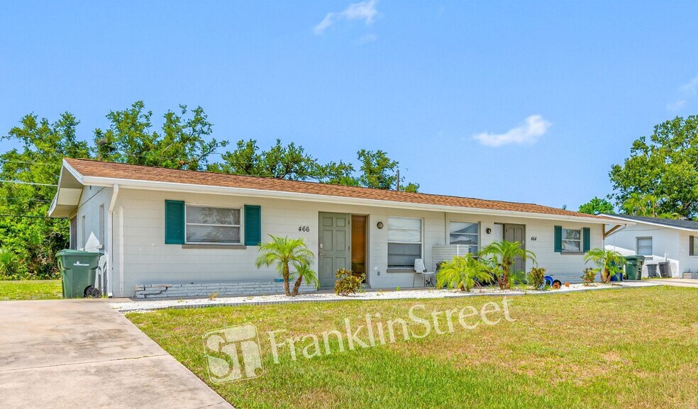 308-630 Briarwood Rd, Venice, FL à vendre - Photo du bâtiment - Image 3 de 12