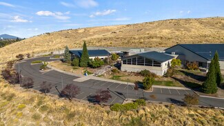 Plus de détails pour 2701 Foothills Blvd, Klamath Falls, OR - Bureau à louer