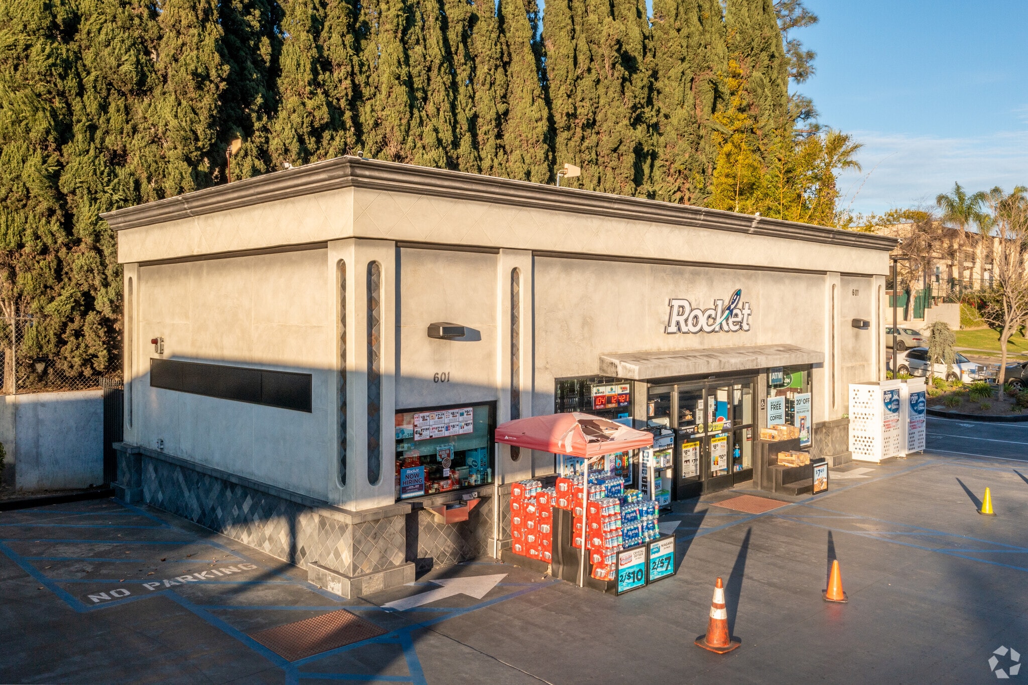 601 W Imperial Hwy, La Habra, CA for sale Primary Photo- Image 1 of 6