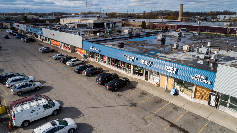 1322-1384 Lyell Ave, Rochester, NY for lease - Building Photo - Image 2 of 7