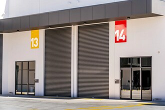 51-53 Gavenlock Rd, Tuggerah à louer Photo du bâtiment- Image 2 de 5