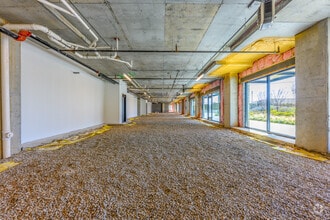 3311 Hood Ave, Chamblee, GA for lease Interior Photo- Image 2 of 2