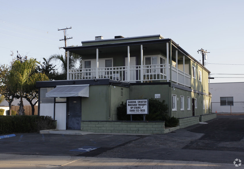 1770 Orange Ave, Costa Mesa, CA for lease - Primary Photo - Image 1 of 3