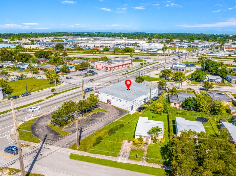 14495 NW 22nd Ave, Opa-locka, FL for sale - Building Photo - Image 2 of 5