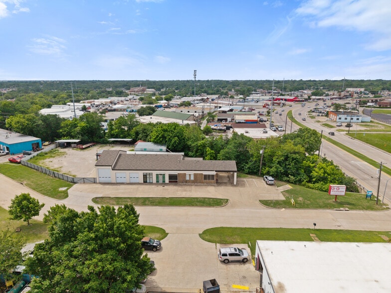310 Gautney St, Garland, TX à vendre - Photo du bâtiment - Image 3 de 32