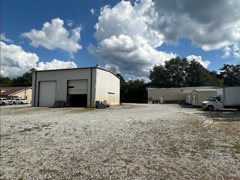 326 Ford Dr, Columbus, GA à vendre - Photo du bâtiment - Image 2 de 3