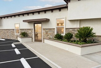 24639 Arch St, Santa Clarita, CA à louer Photo du bâtiment- Image 1 de 12