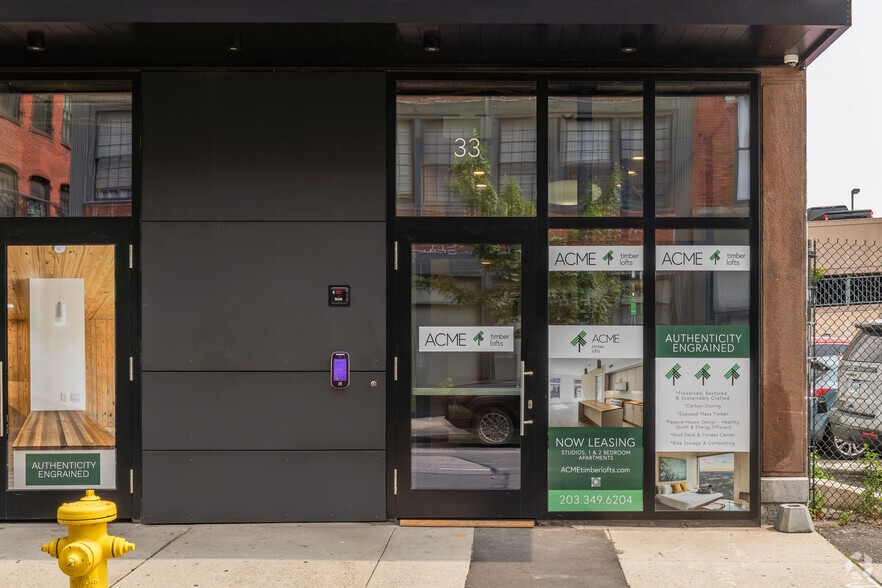 29-33 Crown St, New Haven, CT for lease - Building Photo - Image 2 of 31