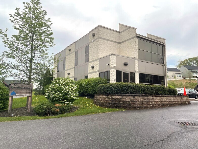 9001 Old National Pike, Frederick, MD à louer - Photo du bâtiment - Image 3 de 26