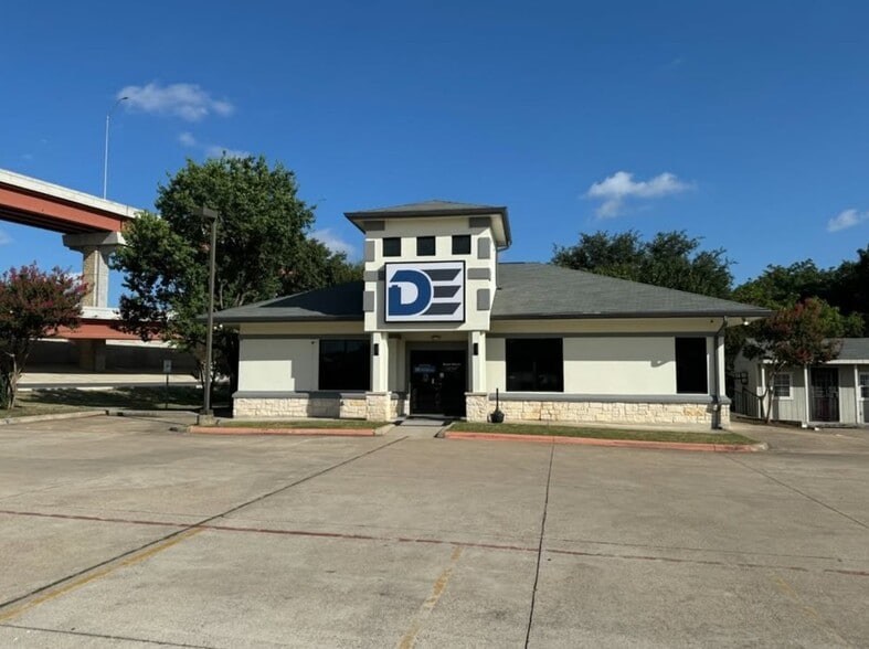 1001 S Interstate 35, Round Rock, TX for lease - Building Photo - Image 3 of 3