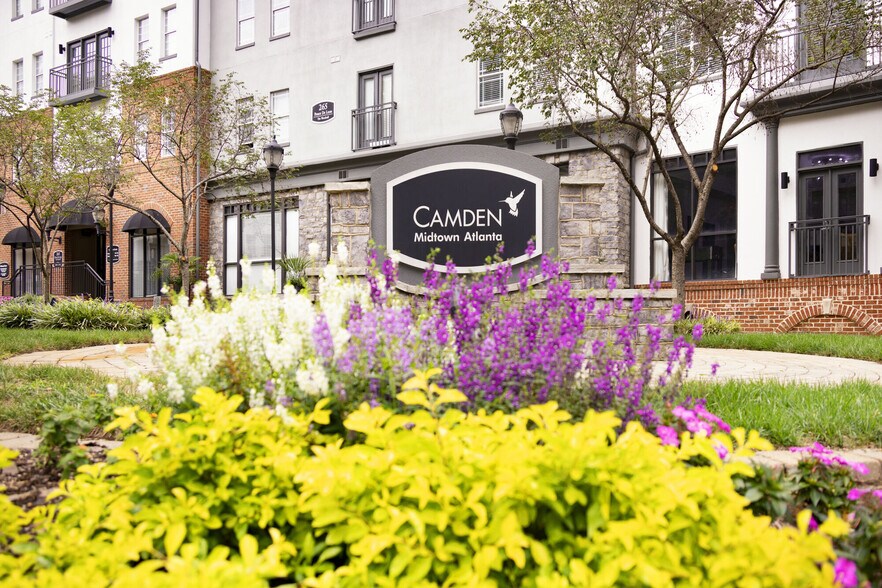 265 Ponce de Leon Ave NE, Atlanta, GA à louer - Photo du bâtiment - Image 2 de 5