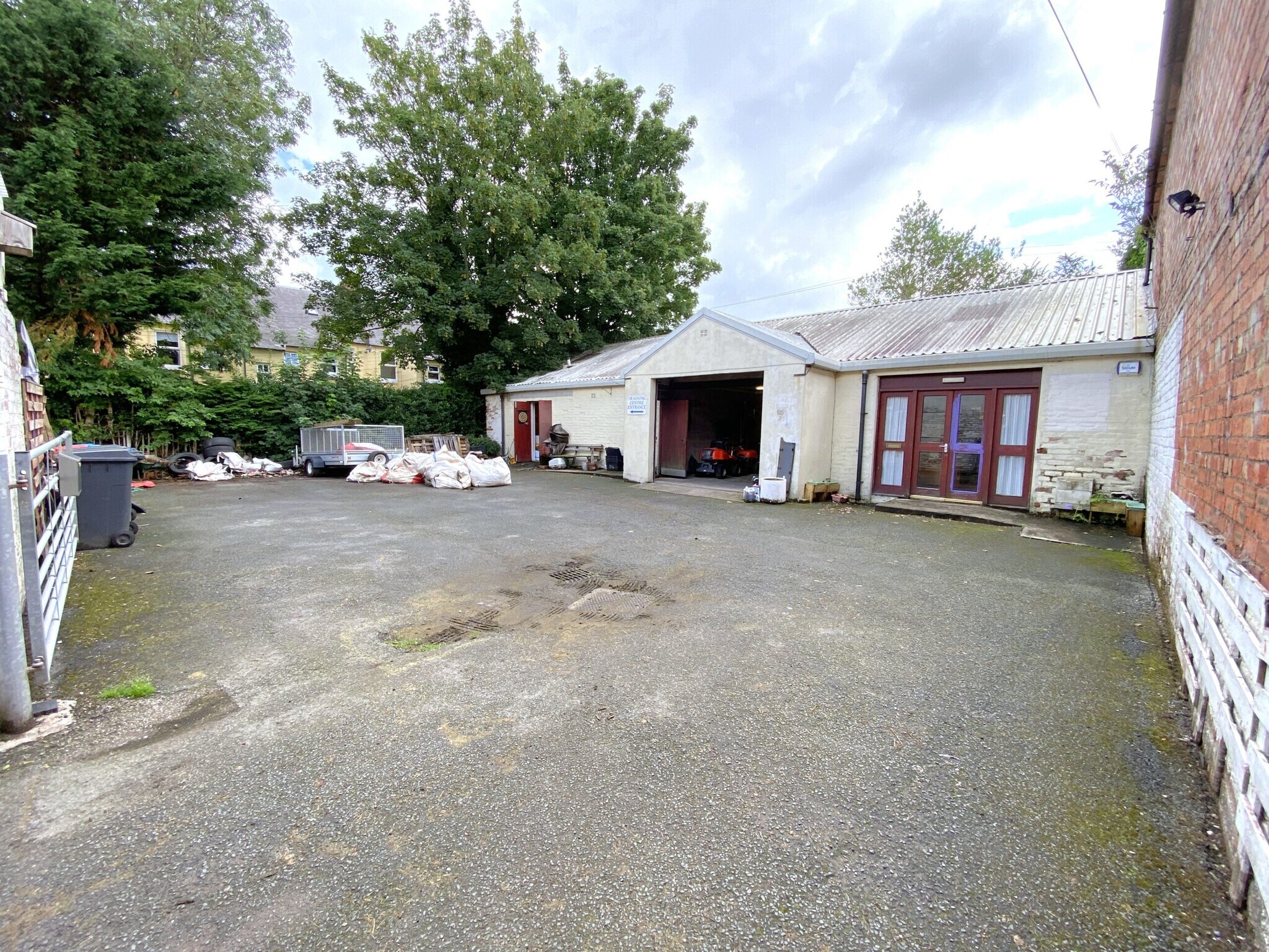 78 Brooms Rd, Dumfries for sale Primary Photo- Image 1 of 7