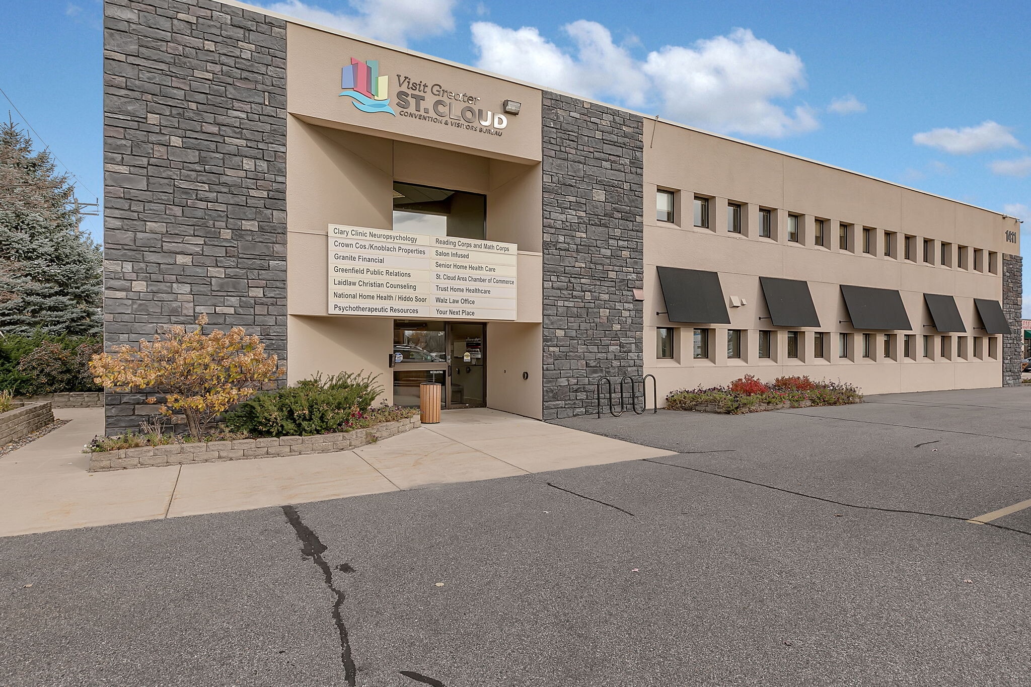 1411 W St. Germain St W, Saint Cloud, MN for lease Building Photo- Image 1 of 3