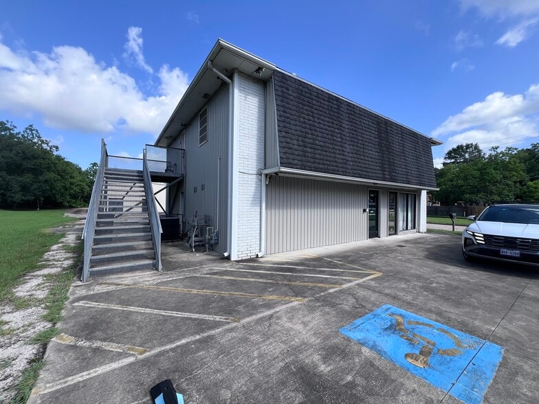 7985 Phelan Blvd, Beaumont, TX for sale - Primary Photo - Image 2 of 18