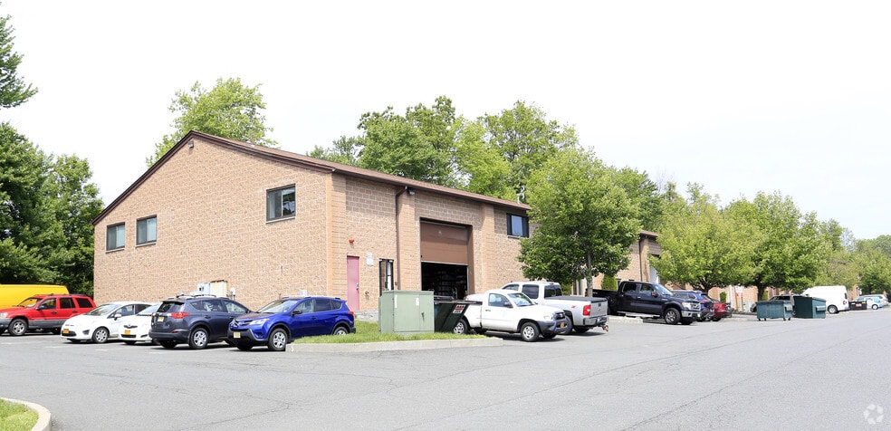 343-351 Spook Rock Rd, Suffern, NY for sale - Building Photo - Image 3 of 23