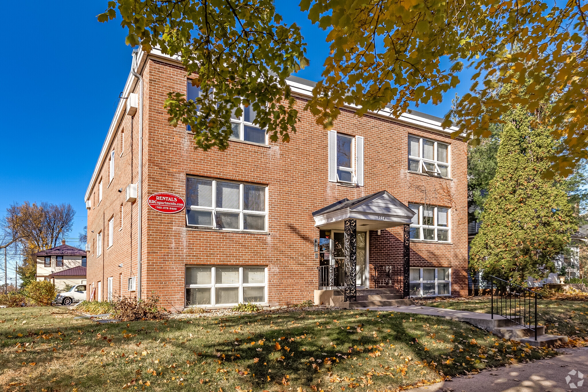 3554 17th Ave S, Minneapolis, MN for sale Primary Photo- Image 1 of 26