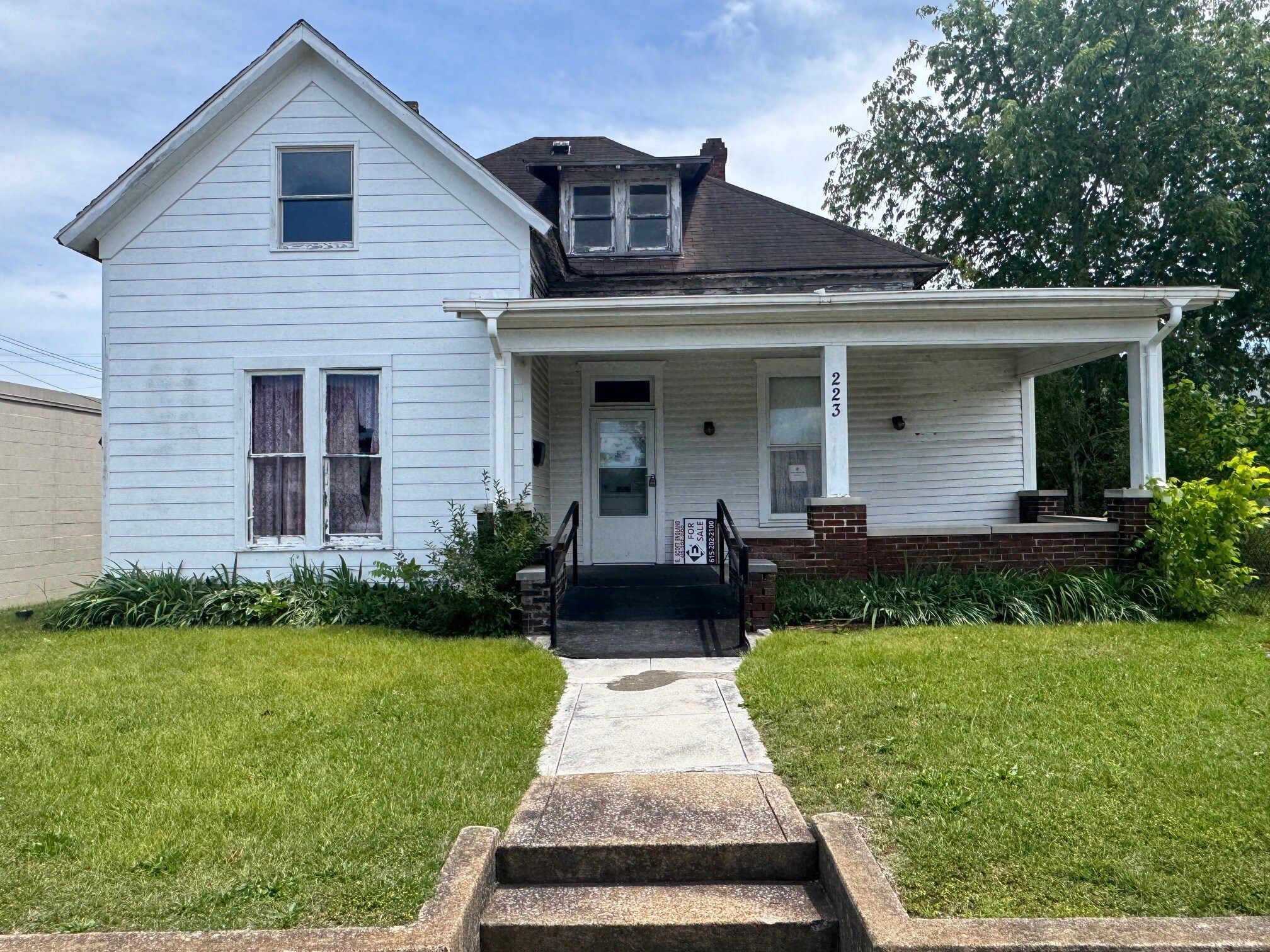 223 N Main St, Dickson, TN à vendre Photo principale- Image 1 de 18