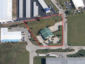 23410 W 79th St, Shawnee, KS - Aerial  map view