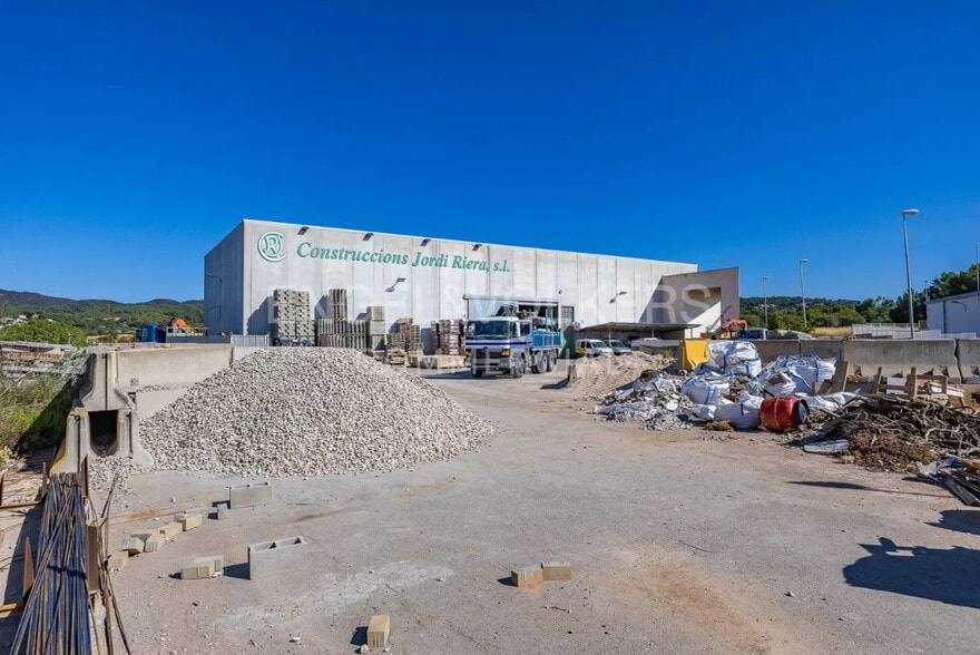 Industriel dans Piera, Barcelona à vendre - Photo du bâtiment - Image 2 de 7