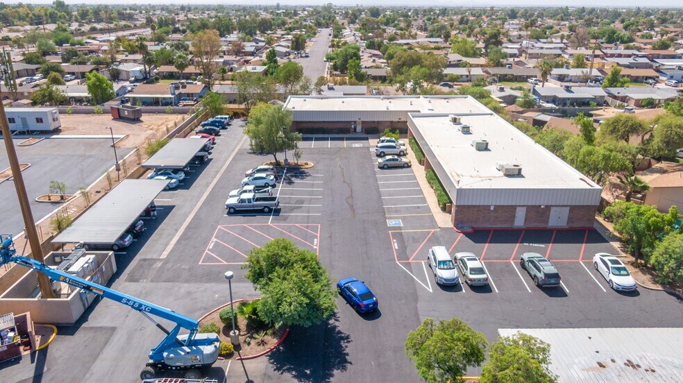 7525 E Broadway Rd, Mesa, AZ à louer - Photo du bâtiment - Image 2 de 22