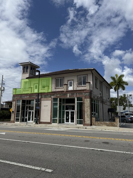 2100 N Orange Ave, Orlando, FL for lease - Building Photo - Image 2 of 2