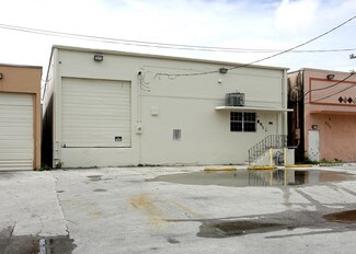 Plus de détails pour 841 W 17th St, Hialeah, FL - Industriel à louer