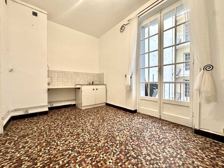4 Rue Emile Zola, Lyon à louer - Photo du bâtiment - Image 2 de 5