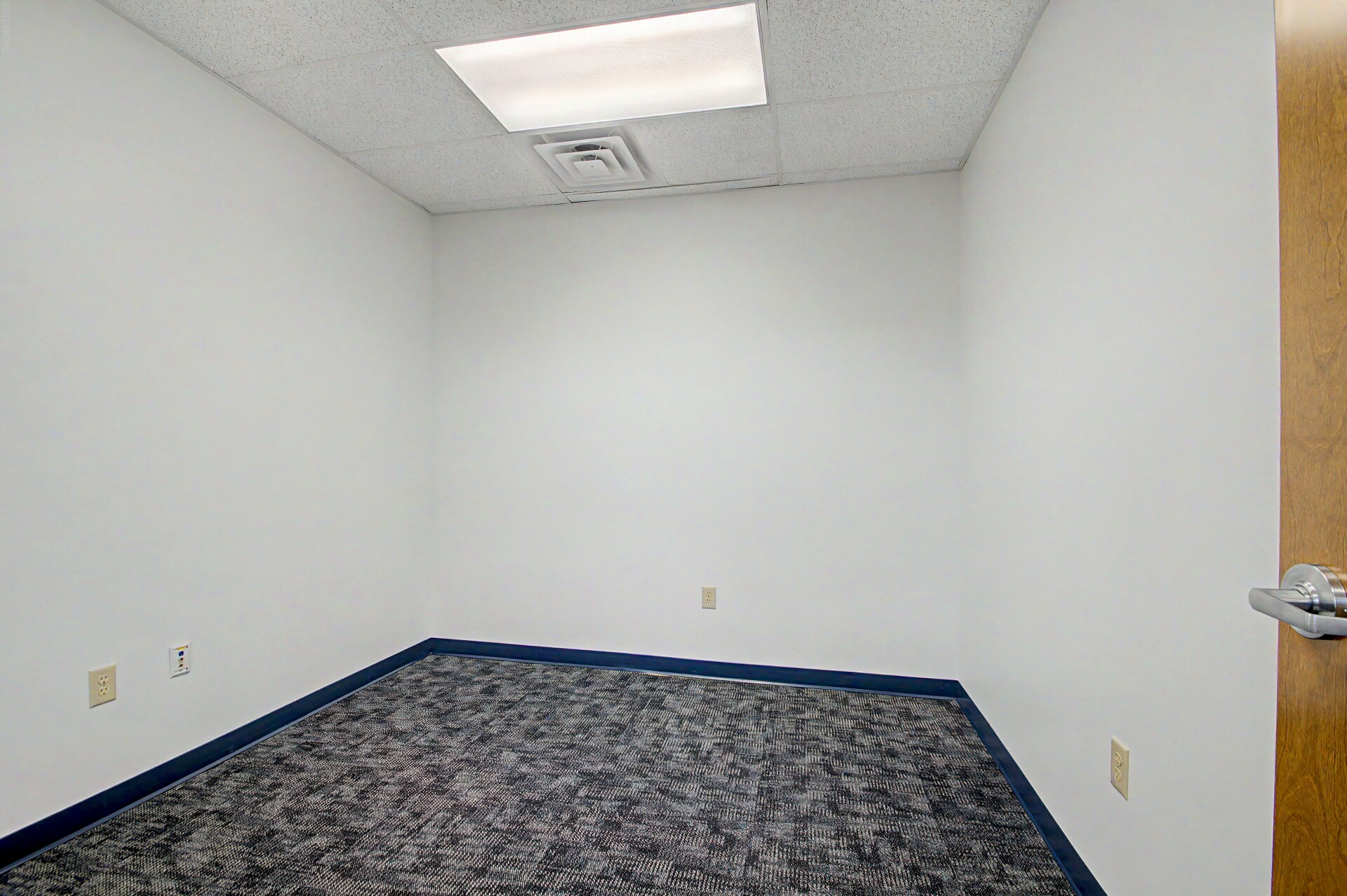 7301 Georgetown Rd, Indianapolis, IN for lease Interior Photo- Image 1 of 5