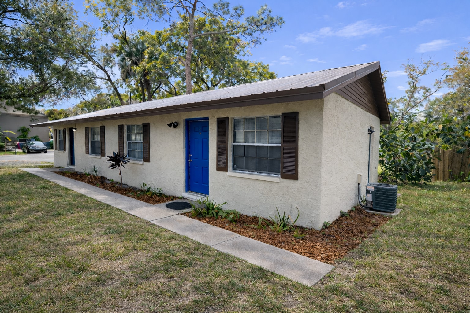 8005 N 13th St, Tampa, FL à vendre Photo principale- Image 1 de 3