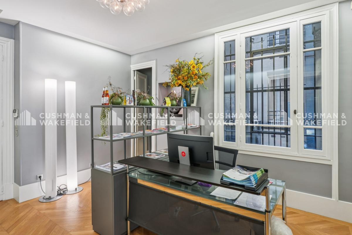 10 Rue De La Trémoille, Paris, PAR 75008 - - - Interior Photo - Image 1 of 7