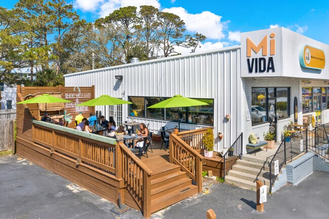 Plus de détails pour 1315 Butler Ave, Tybee Island, GA - Commerce de détail à vendre