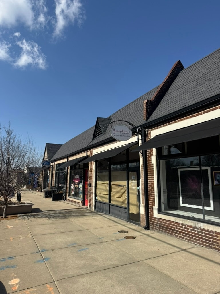 5614-5648 E Washington St, Indianapolis, IN for lease Primary Photo- Image 1 of 8