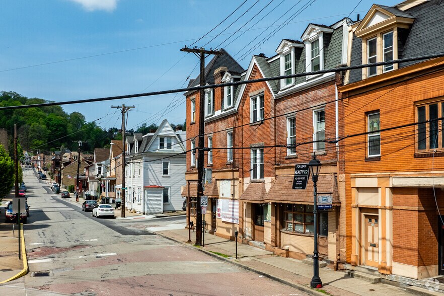 139-141 Howard St, Pittsburgh, PA à louer - Photo du bâtiment - Image 3 de 11