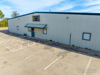 Plus de détails pour 10100 Hicks Field Rd, Fort Worth, TX - Industriel à vendre