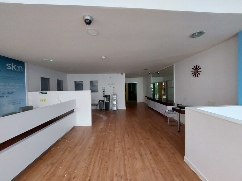 261-263 Union St, Aberdeen à louer - Photo du bâtiment - Image 2 de 2