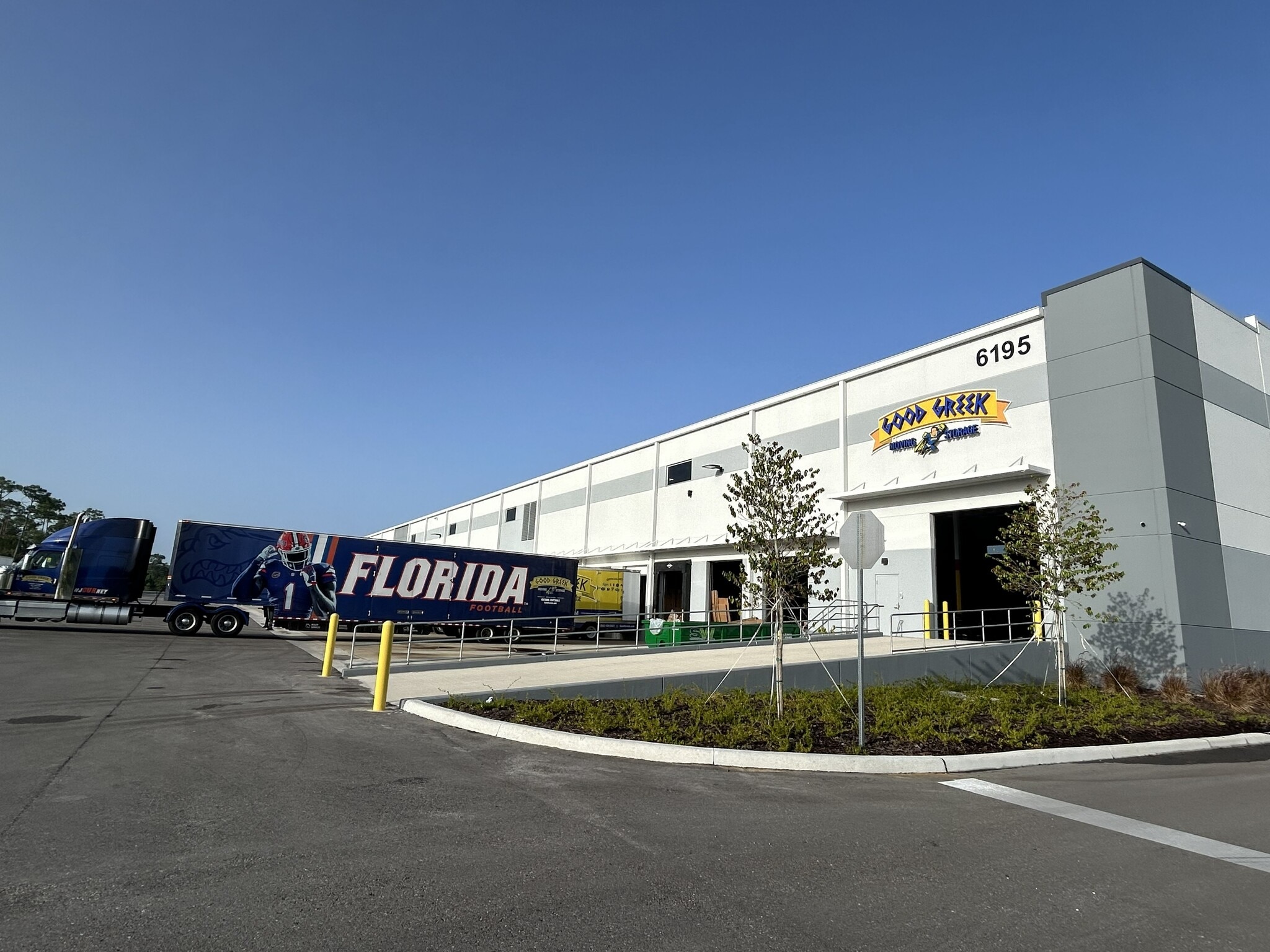6195 Tri County Commerce Way, Fort Myers, FL for lease Building Photo- Image 1 of 1