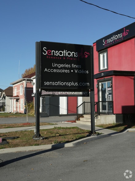 25 Boul Gréber, Gatineau, QC for lease - Building Photo - Image 2 of 3