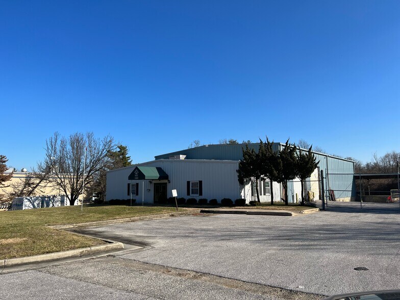 10985 Guilford Rd, Annapolis Junction, MD à louer - Photo du bâtiment - Image 3 de 5