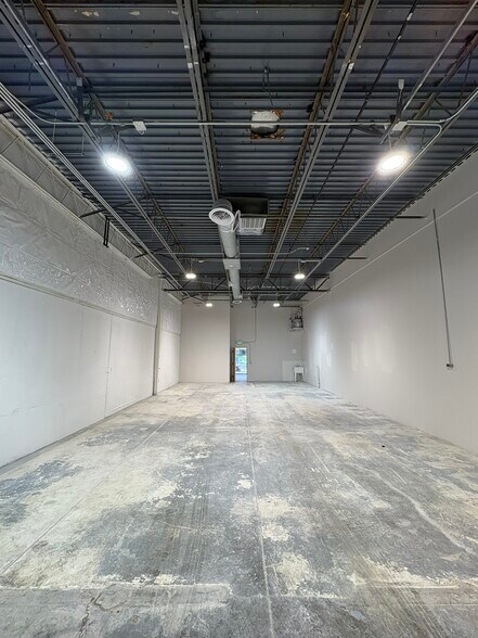 5475 Peoria St, Denver, CO à vendre - Photo du bâtiment - Image 2 de 49