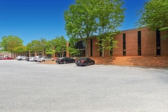 2137 Flintstone Dr, Tucker, GA for lease Building Photo- Image 2 of 10